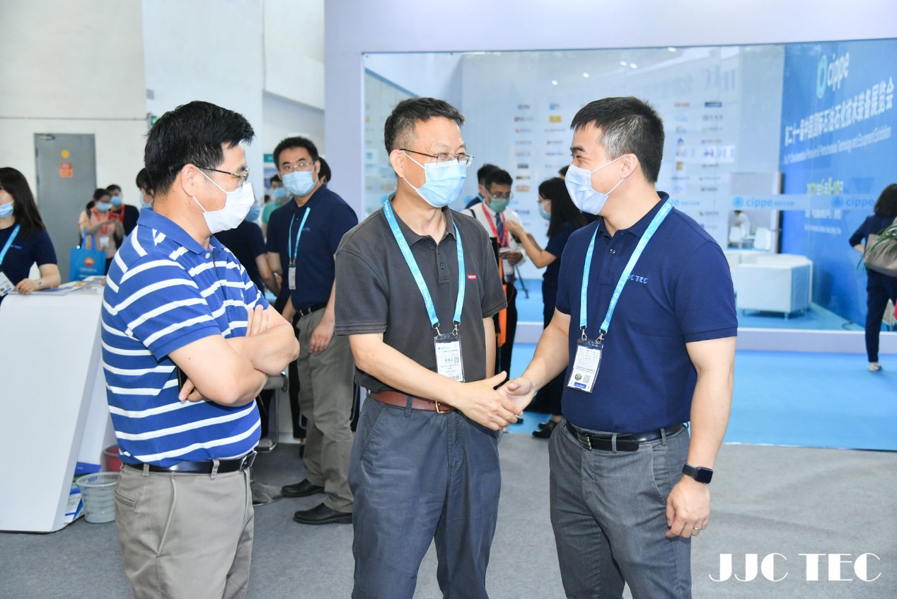 Dengan tim yang lebih dinamis, semangat lebih penuh